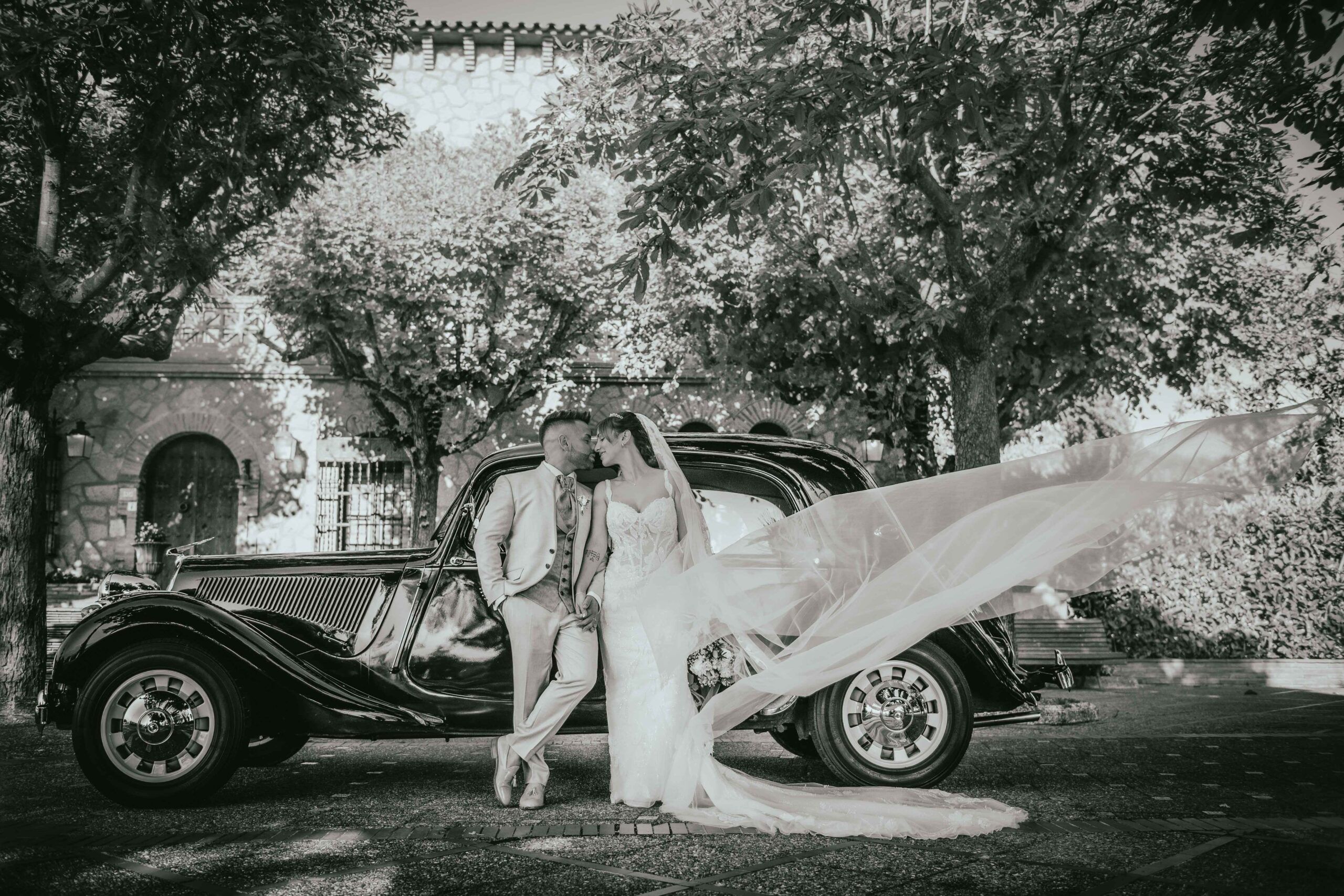  Alex & Mónica