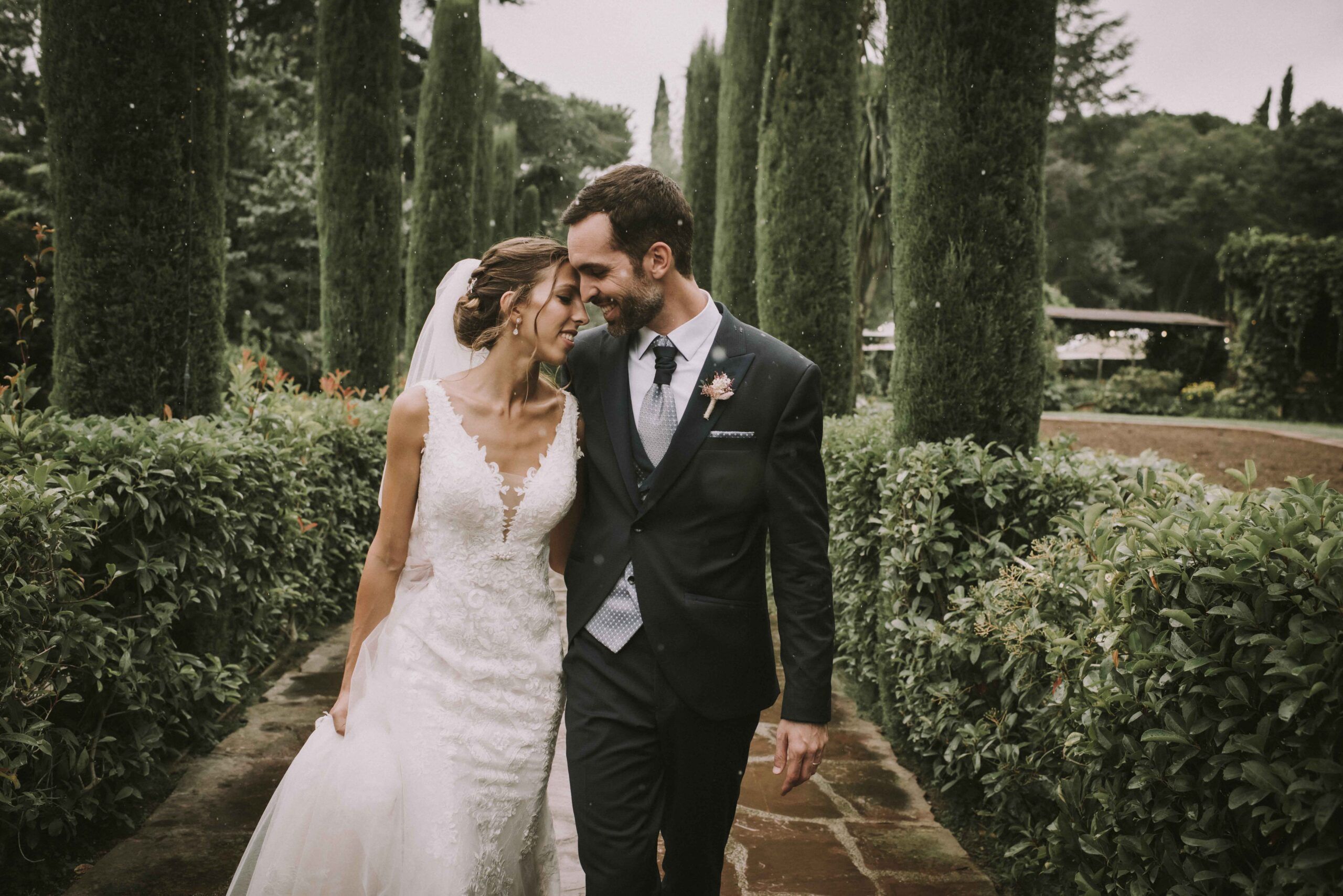 VICTOR & RAQUEL 