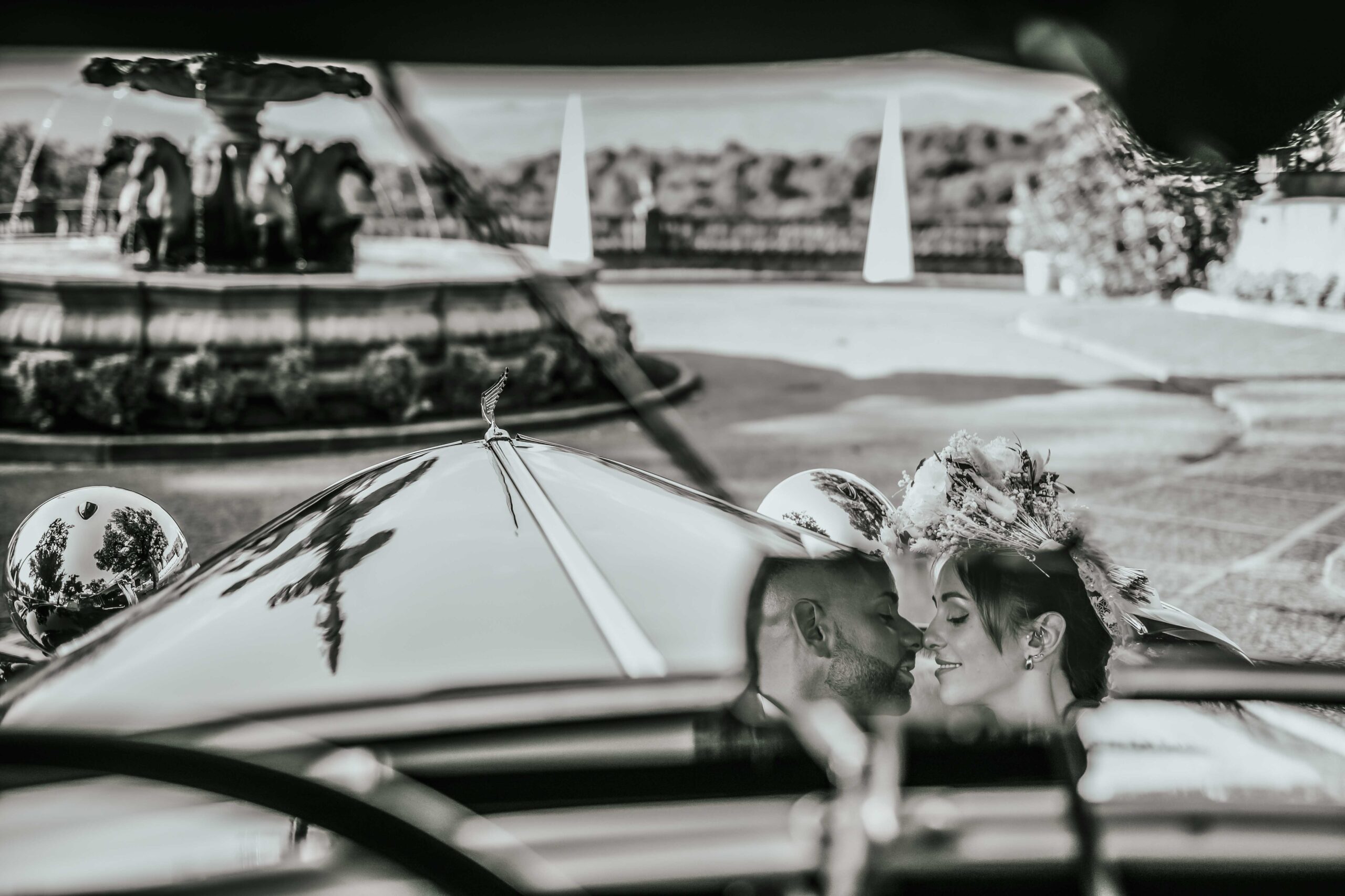 ALEJANDRO & M&Oacute;NICA 